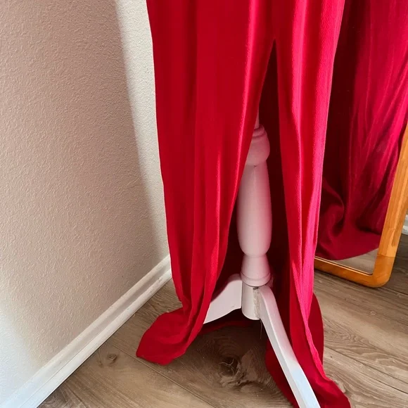 🌶️NYE Reformation🌶️ Odyn Cherry Red Backless Side Slit New Years Eve Gala Dress - Picture 10 of 13